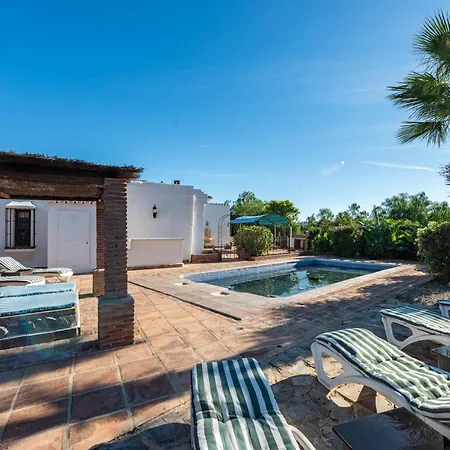 Gorgeous Spanish Chalet, Pool And Views